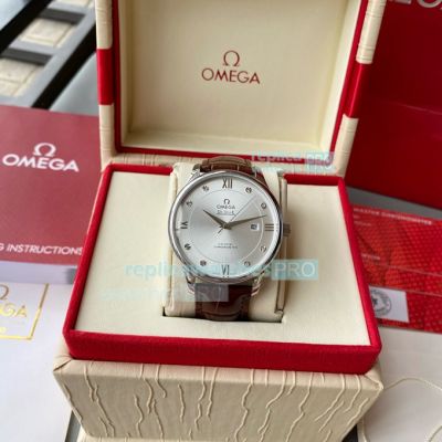 Replica Omega De Ville Leather Strap Silver Face Rounded Bezel Watch 40mm